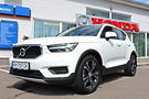 Volvo XC40 MOMENTUM