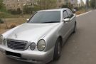 Mercedes-Benz E 320