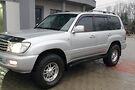 Toyota Land Cruiser 100