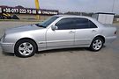 Mercedes-Benz E 320