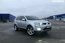 Mitsubishi Outlander XL
