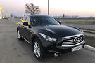 Infiniti QX70