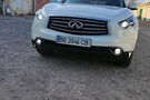 Infiniti QX70