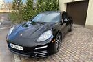 Porsche Panamera 4S