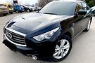Infiniti QX70