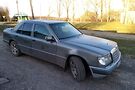 Mercedes-Benz E 240