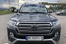 Toyota Land Cruiser 200