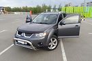 Mitsubishi Outlander XL